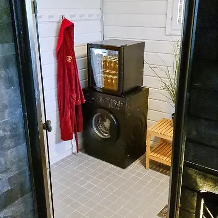 Lumi 10 Henkiloelle, Himos Laensihuippu Jämsä