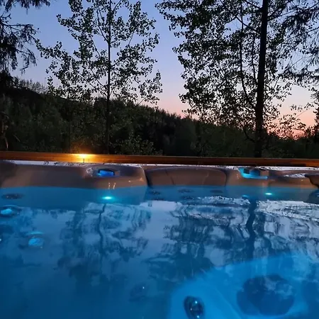 Lumi 10 Henkiloelle, Himos Laensihuippu Jämsä