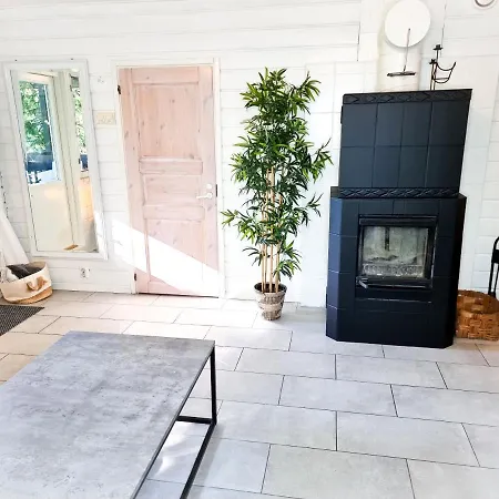 Lumi 10 Henkiloelle, Himos Laensihuippu 샬레 Jämsä