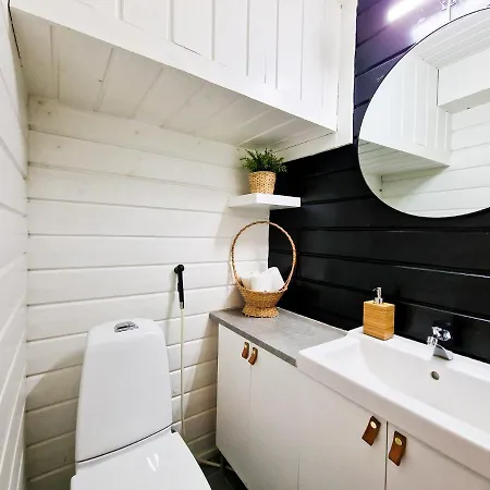 Lumi 10 Henkiloelle, Himos Laensihuippu 샬레 Jämsä